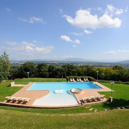 Agriturismo Il Vecchio Mandorlo Perugia Luaran gambar