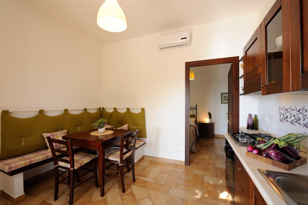 Agriturismo Il Vecchio Mandorlo Perugia Luaran gambar